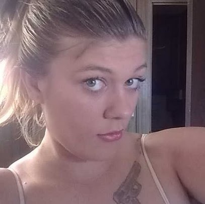 Kimberly Sterling Photo 37