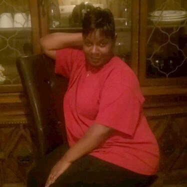 Loretta English Photo 21
