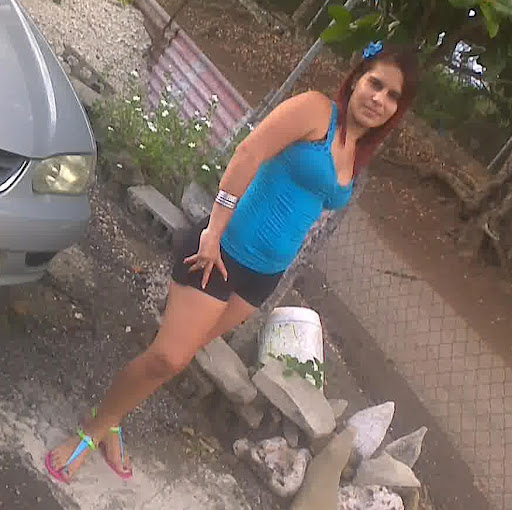 Fany Alvarado Photo 5