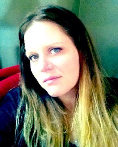 Jessica Larson Photo 32