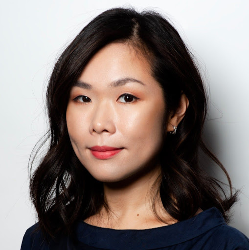 Julia Tsai Photo 6