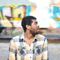 Keith Lindsay Photo 37