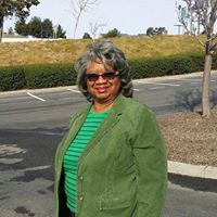 Sandra Boston Photo 25