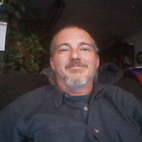 Douglas Stevens Photo 37