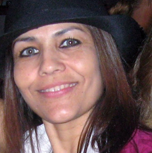 Lucy Pena Photo 15