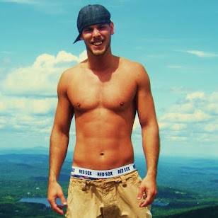 Andrew Maguire Photo 15