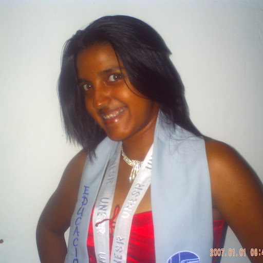 Wendy Carmona Photo 34