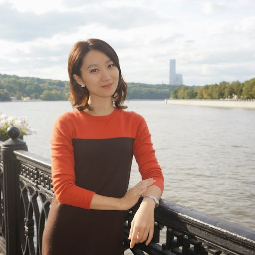 Shelly Shen Photo 7