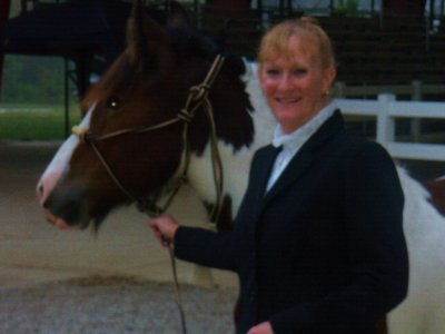 Laura Olson Photo 17