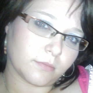 Julia Martin Photo 16