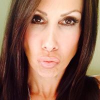 Nicole Flannery Photo 7