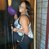 Yvette Quinones Photo 11