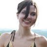 Alicia Maxwell Photo 9