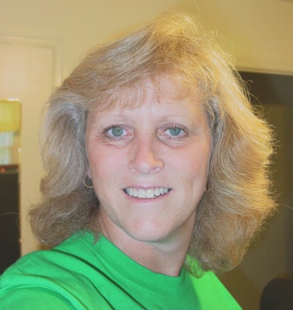 Cindy Hughes Photo 19