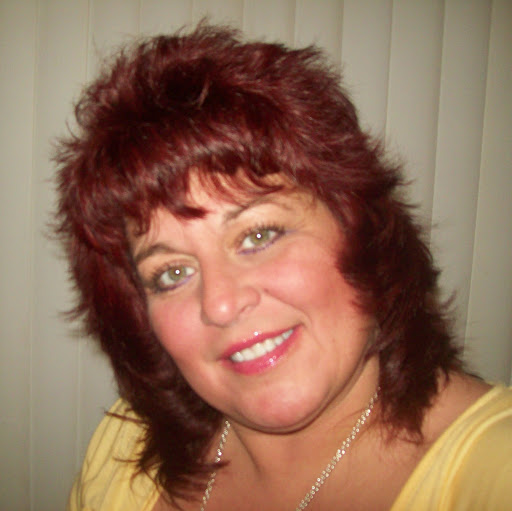 Terri Farrar Photo 7