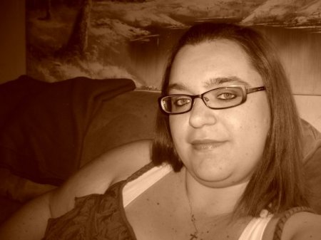 Amy Kemp Photo 33