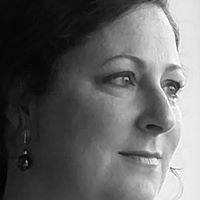 Lisa Mcneely Photo 8