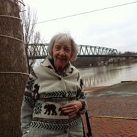 Lois Dye Photo 3