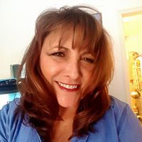 Robin Carlson Photo 19