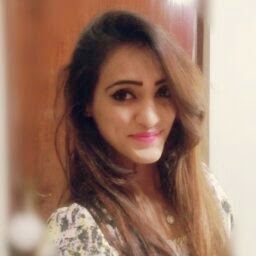 Simran Anand Photo 34