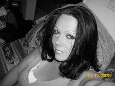 Stephanie Burge Photo 23