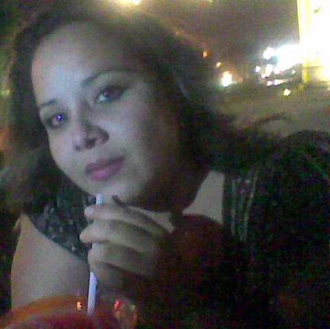 Jocelyn Robles Photo 5