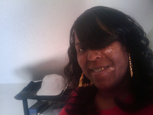 Denise Hopkins Photo 39