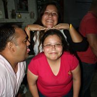 Victoria Romero Photo 42