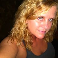 Vickie Griffin Photo 23
