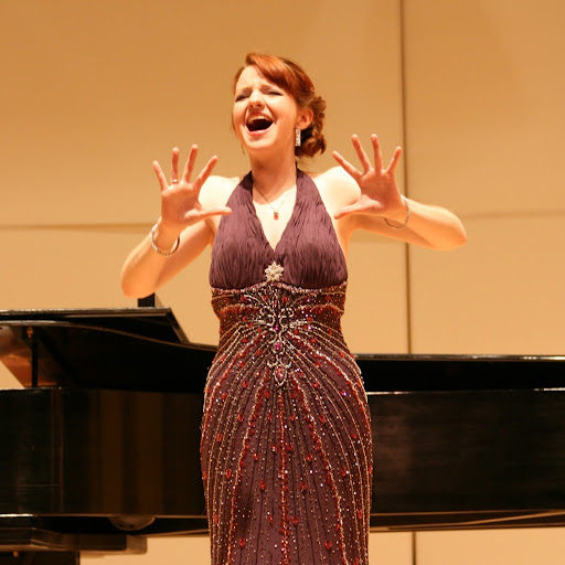 Lindsey Slaughter Photo 18