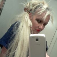 Paige Elliott Photo 7