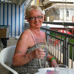 Rosalind Henderson Photo 8