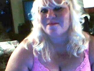 Charlotte Owen Photo 13
