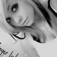 Amy Crawford Photo 6