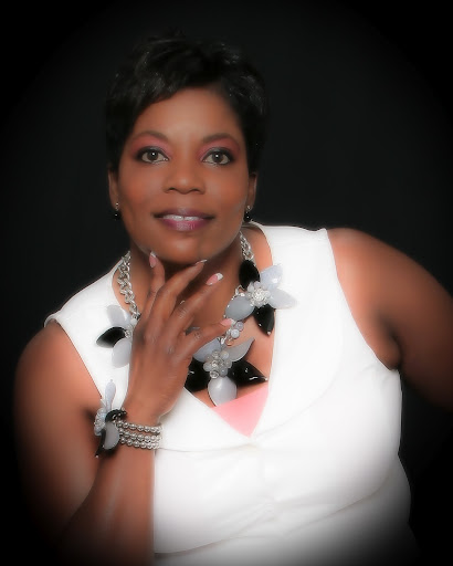 Carolyn Mobley Photo 33
