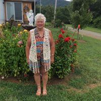 Shirley Hopkins Photo 35