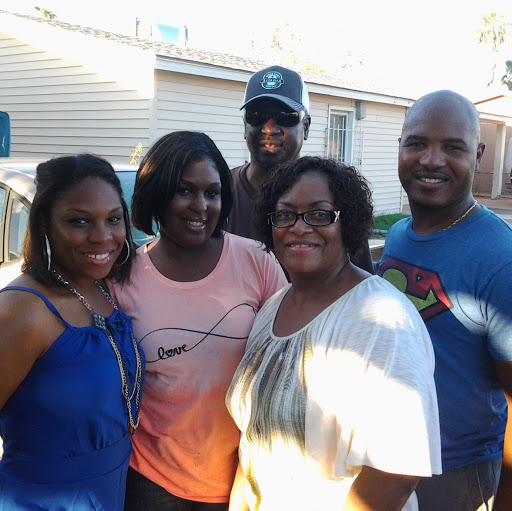 Sandra Hines Photo 39
