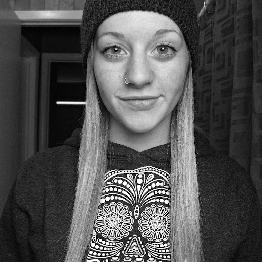 Kasey Barker Photo 2