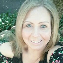 Wendy Campbell Photo 34