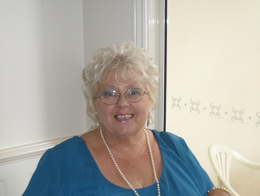 Janice Daniel Photo 28