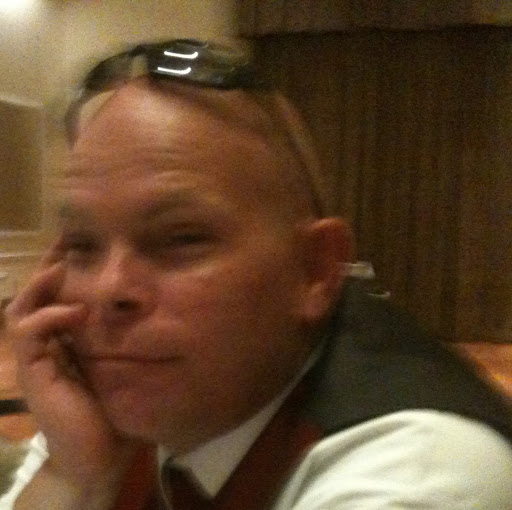 Frank Riley Photo 9