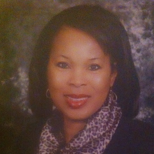 Patricia Dickinson Photo 36