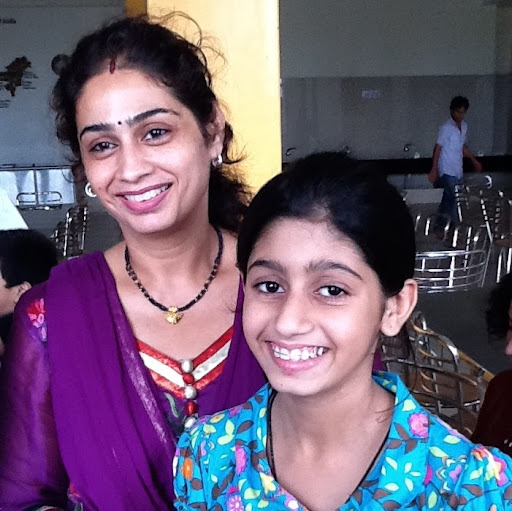Nina Singh Photo 41