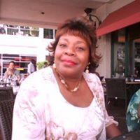 Constance Thomas Photo 24