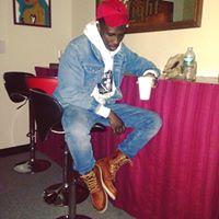 Derrick Alexander Photo 32