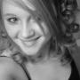 Kelsey Shanks Photo 3