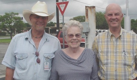 Barbara Woodward Photo 15