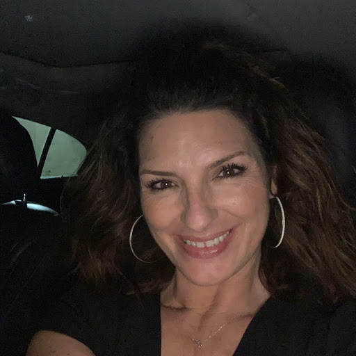 Michelle Cruz Photo 31