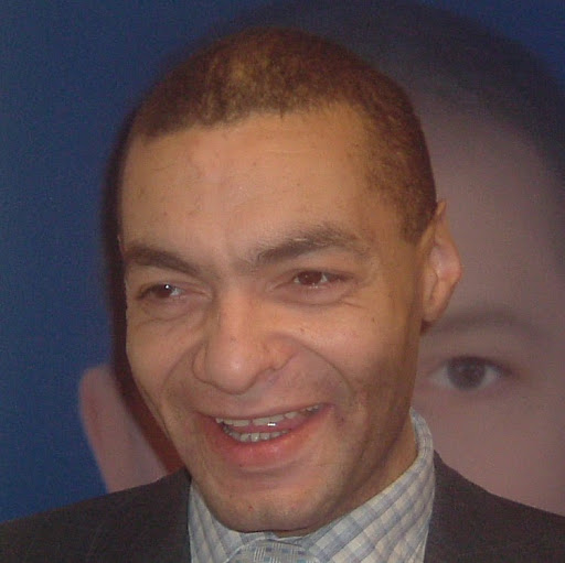 Alan Campbell Photo 17