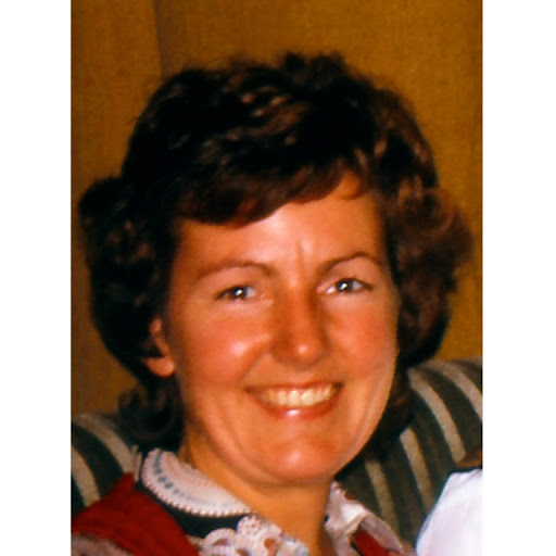 Ilse Platt Photo 2
